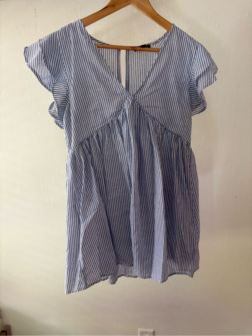 Shinestar Blue and White Striped V-Neck Flutter Sleeve Tunic
